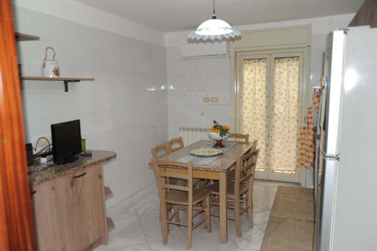 Casa Vacanze Il Nespolo CTA Exterior foto